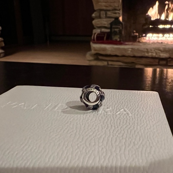 New Pandora Blue Adornment Charm - Picture 3 of 5